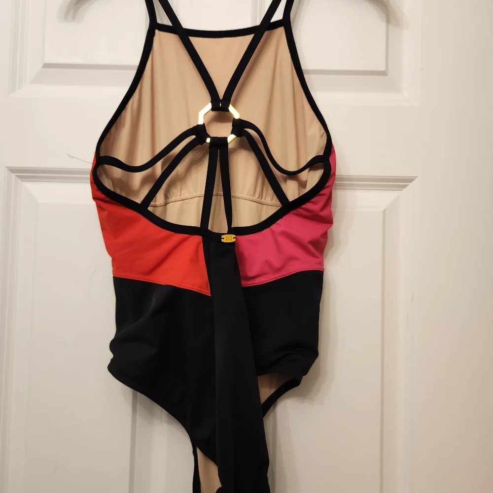 Amoressa Women's Swimwear Solitaire Tatiana One Piece Swimsuit NWOT 🩱 - Picture 4 of 8
